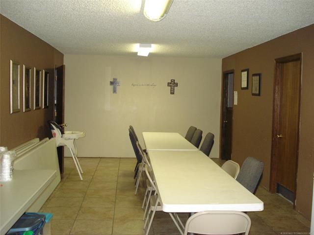 12776 W US HIGHWAY, McAlester, OK 74501